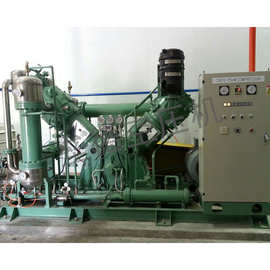 高压无油压缩机工厂直营30Kg高压无油空压机图片活塞增压机图片