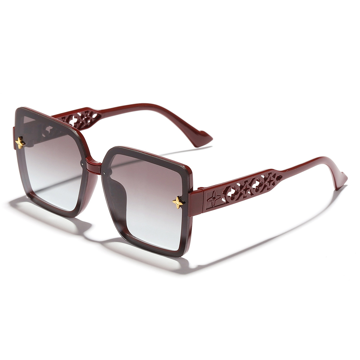 Nuevo estilo coreano elegante marco trébol hueco-fuera de oro beige uñas moda personalidad moda desgaste esencial luz lujo gafas de sol