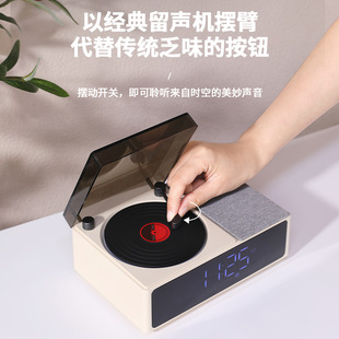 Source Manufacturer's New Private Model Creative Cd Turntable Bluetooth Audio Multi-Functional Portable Outdoor Bluetooth Speaker