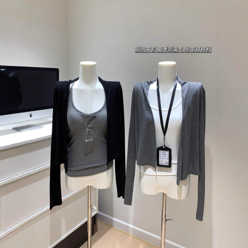 Small Cardigan 2025 Summer Lazy Style Top New Knitted Off-Shoulder Thin Outwear for Women