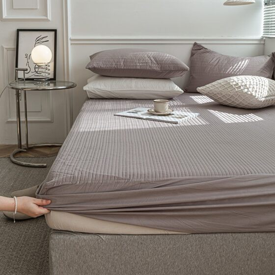 ins Foreign Trade Cotton Straight Solid Color Quilted Bed Cover Three-Piece Set Cotton Laminated Thickened Single-Product Mattress Protective Cover