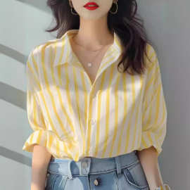 黄白色竖条纹衬衫女2026早春新款衬衣欧货洋气小衫海边防晒衫