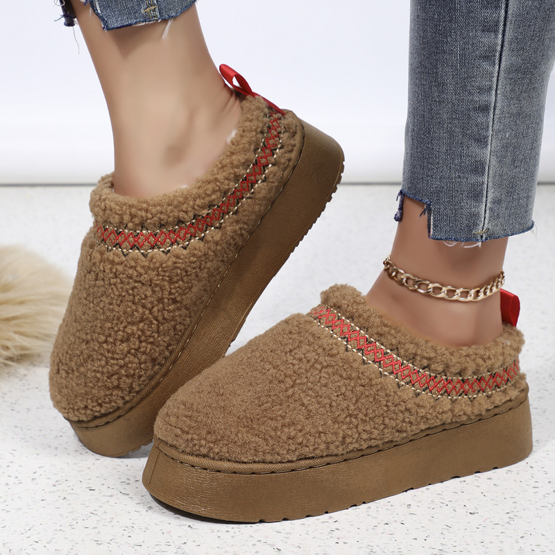 Thick bottom lamb wool ethnic wind snow shoes women 2024 autumn and winter new Baotou outerwear fleece-lined warm cotton shoes slippers