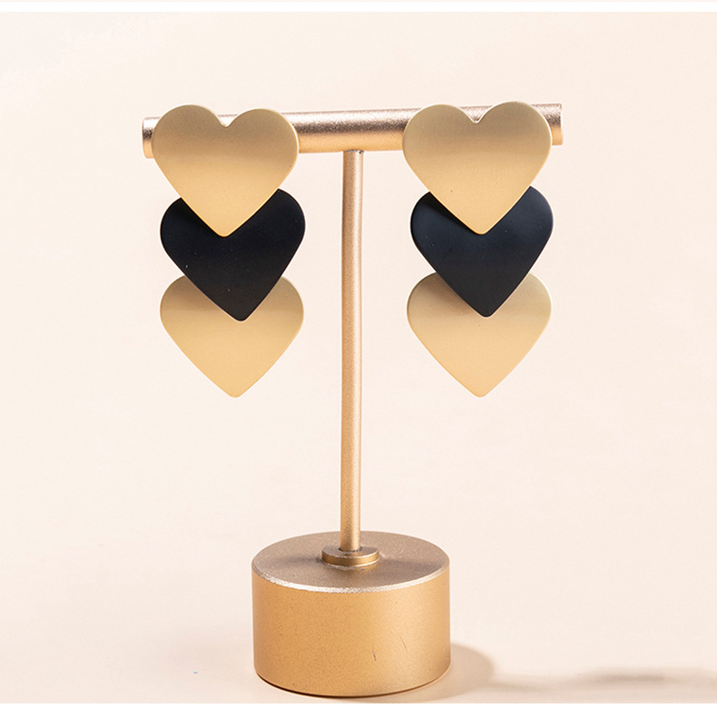 Fashion Triangle Heart Shape Metal Drop Earrings display picture 4