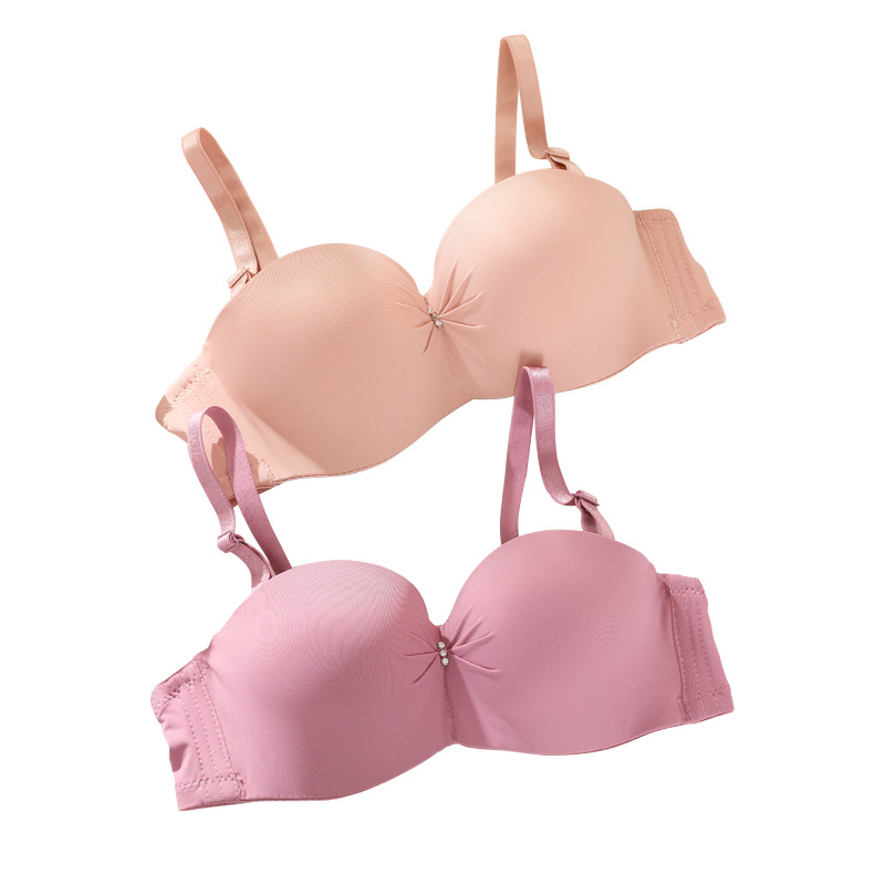Fábrica de stock de 1 / 2 taza de sujetador de mujer brillante sin marca de ropa interior ajustable sujetador pequeño