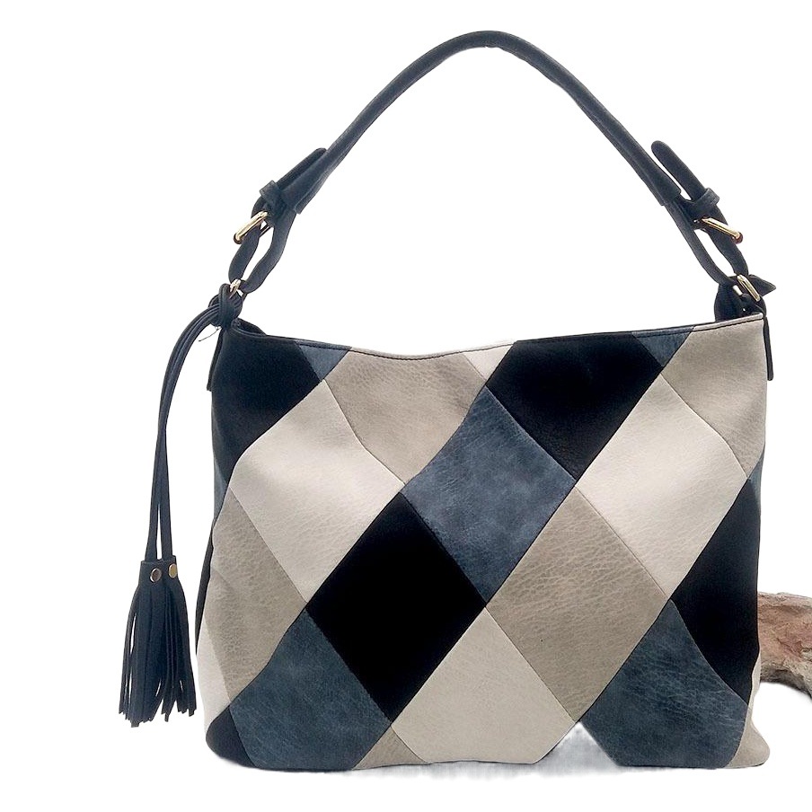 Factory 2019 new women's bag stitching fashion bag fashion bag contrast bag tassic bag shoulder portable diagonal
