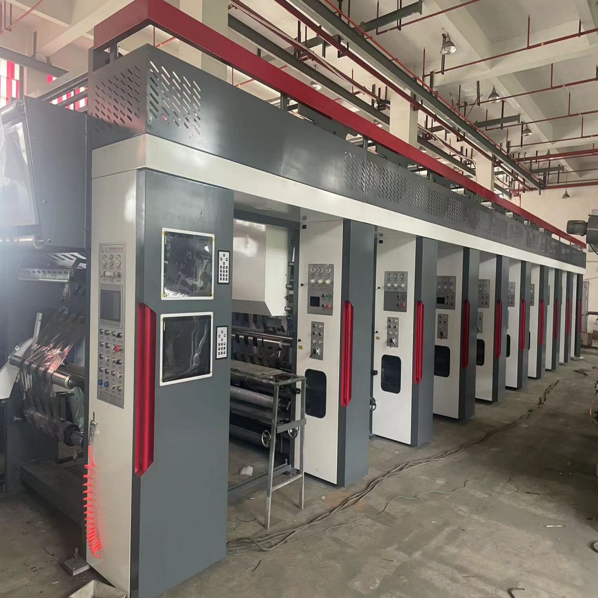 凹版印刷机，印刷各种薄膜，铝箔，纸张等卷筒材料，七电机配置