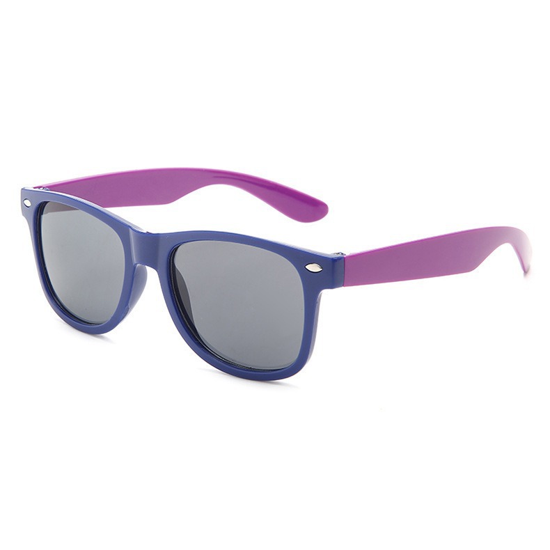 Blue frame purple -leg gray tablets
