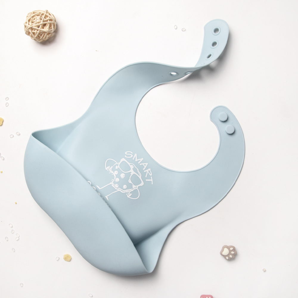 Babero de silicona estilo INS para niños, impermeable, tridimensional, desechable, ideal para la hora de la comida.