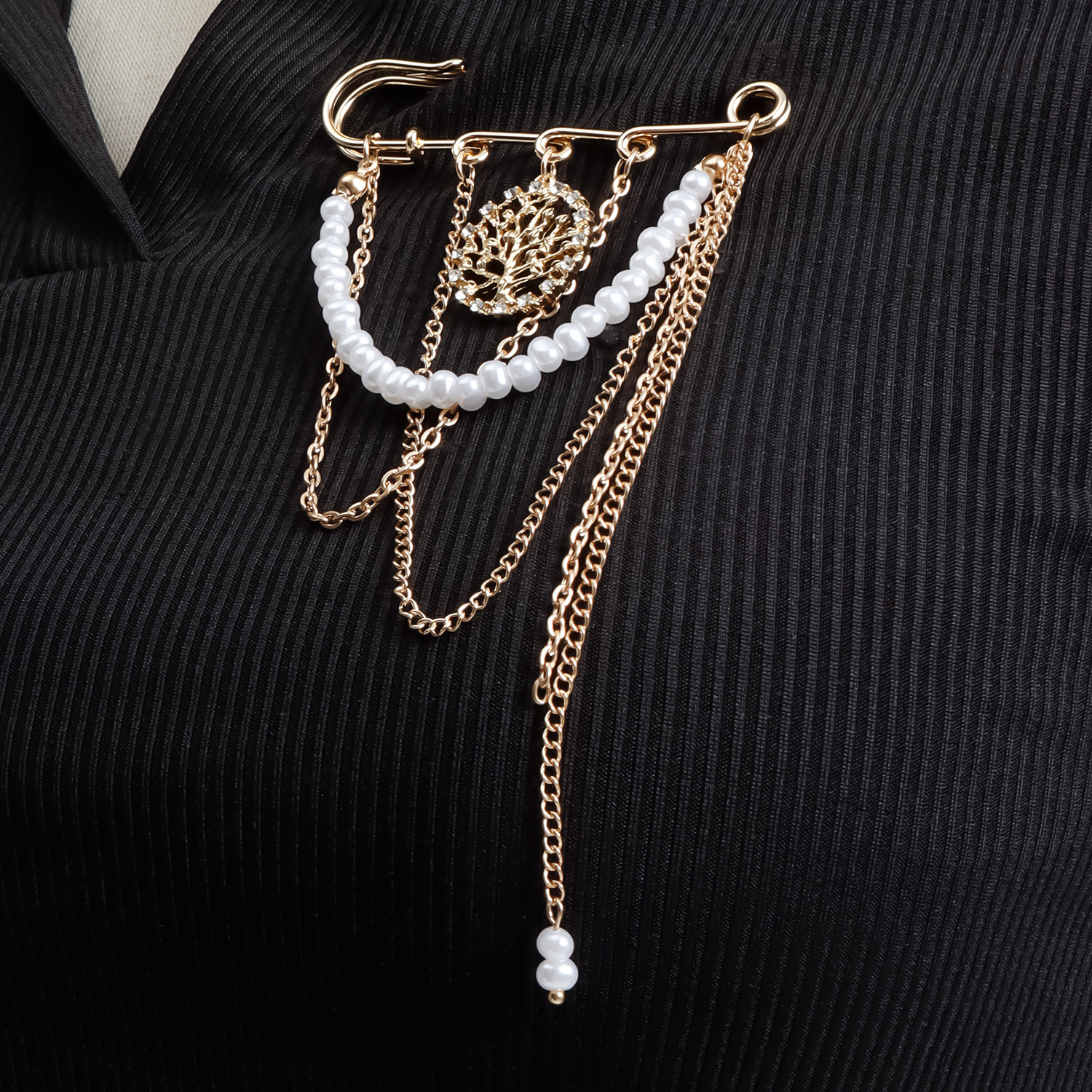 retro accessory pearl