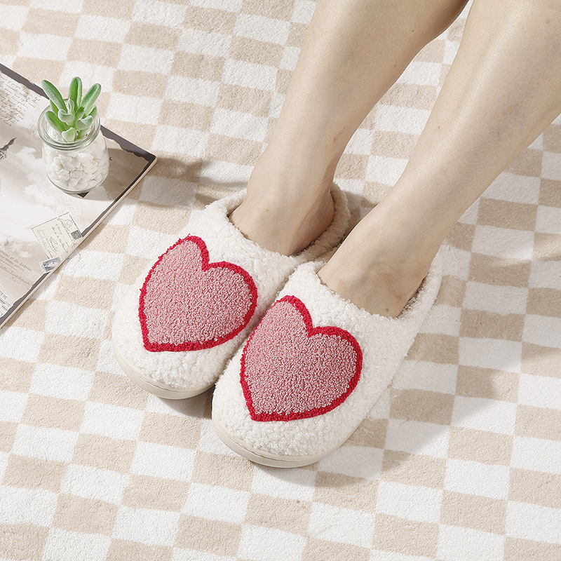 Unisex Elegant Heart Shape Round Toe Home Slippers display picture 5