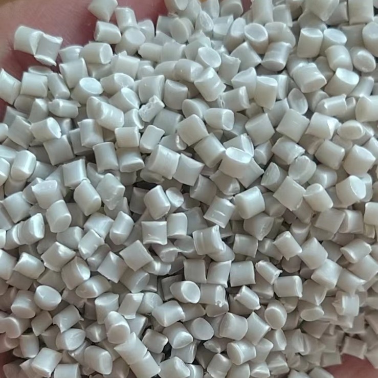 供应各类挤出,注塑TPU产品用TPU色母,TPU脱模剂,TPU爽滑剂