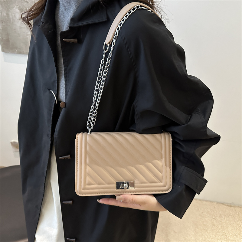 Casual nicho 2024 diseño otoño bolso de mensajero personalidad simple nuevo bolso cuadrado pequeño bolso hombro mujer