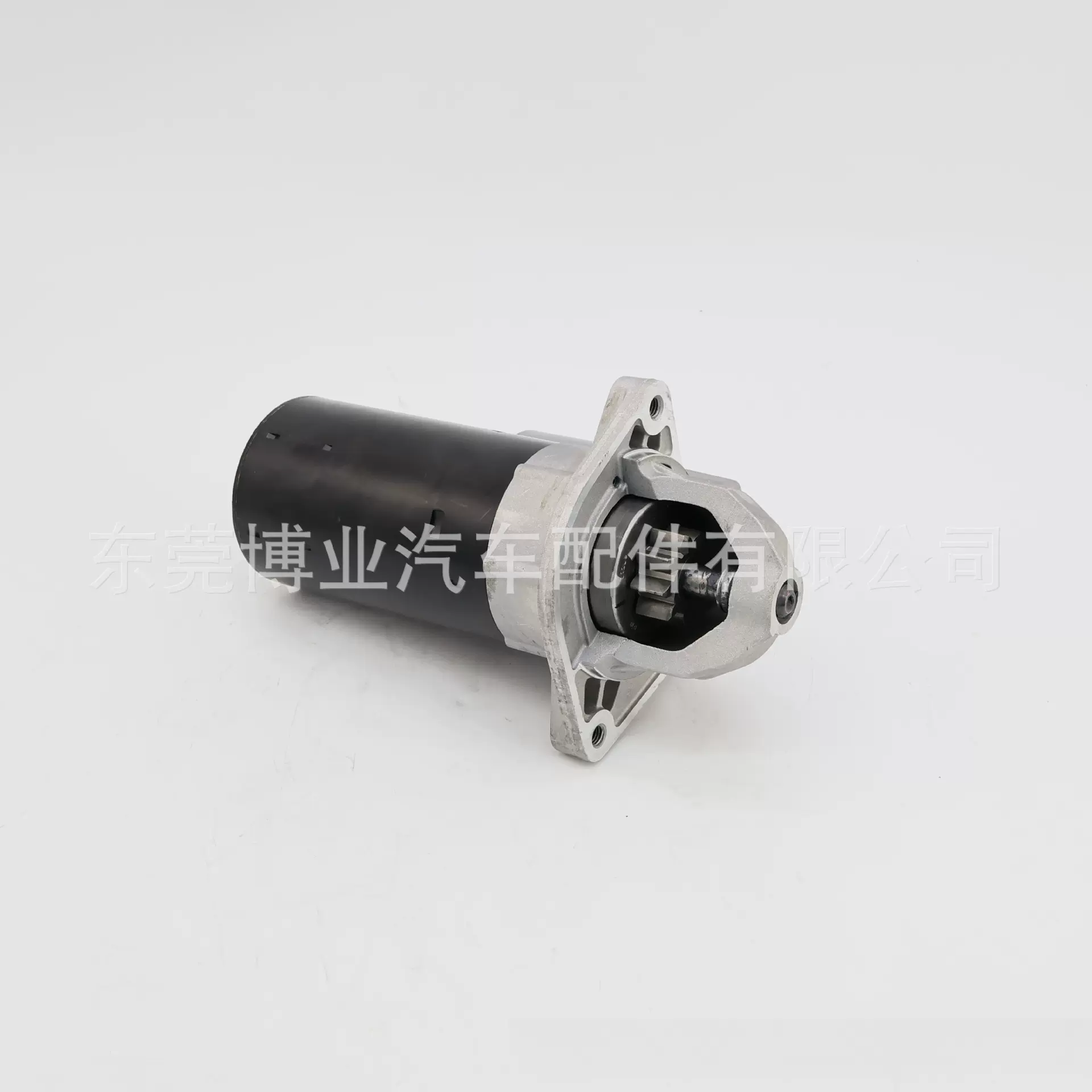 起动机适用于Bo-sch博-世67200411大-众Polo1.0KW启动马达0399C54