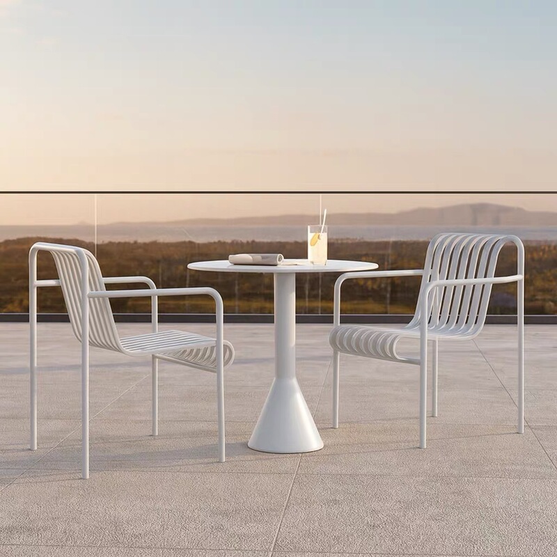 Outdoor Table and Chair Set, Seating Area, Leisure Chairs, Coffee Shop, B&B, Outdoor Furniture, Waterproof and Sun-Proof, Open-Air Wrought Iron Tables and Chairs