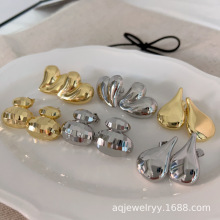 �W���W�t���ж��18K���~����Һ�B���ĵ�˹�ƶ���OӋ�ж��h���l