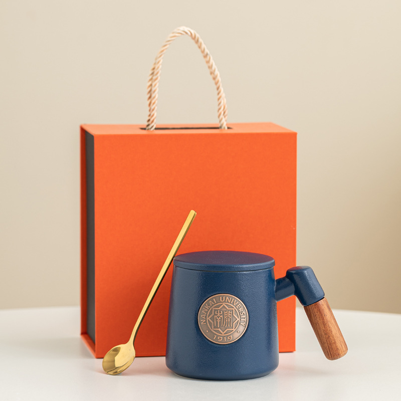 Festival del Medio Otoño regalo de mano mano mano mano de bronce con filtro ins Wenchuang pequeña taza fresca regalo de apertura escolar al por mayor