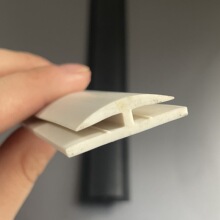 PVC���������Ϳ��� TPE�������Ͳ� �Ҿ߱������а������Ͽ���