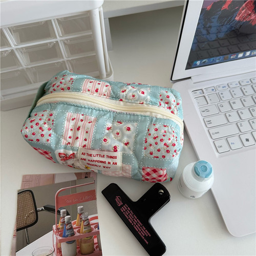 Milky Showa Lamb Cosmetic Bag Girly Heart Large Capacity High-Looking Toiletries Bag Portable Travel Storage Bag
