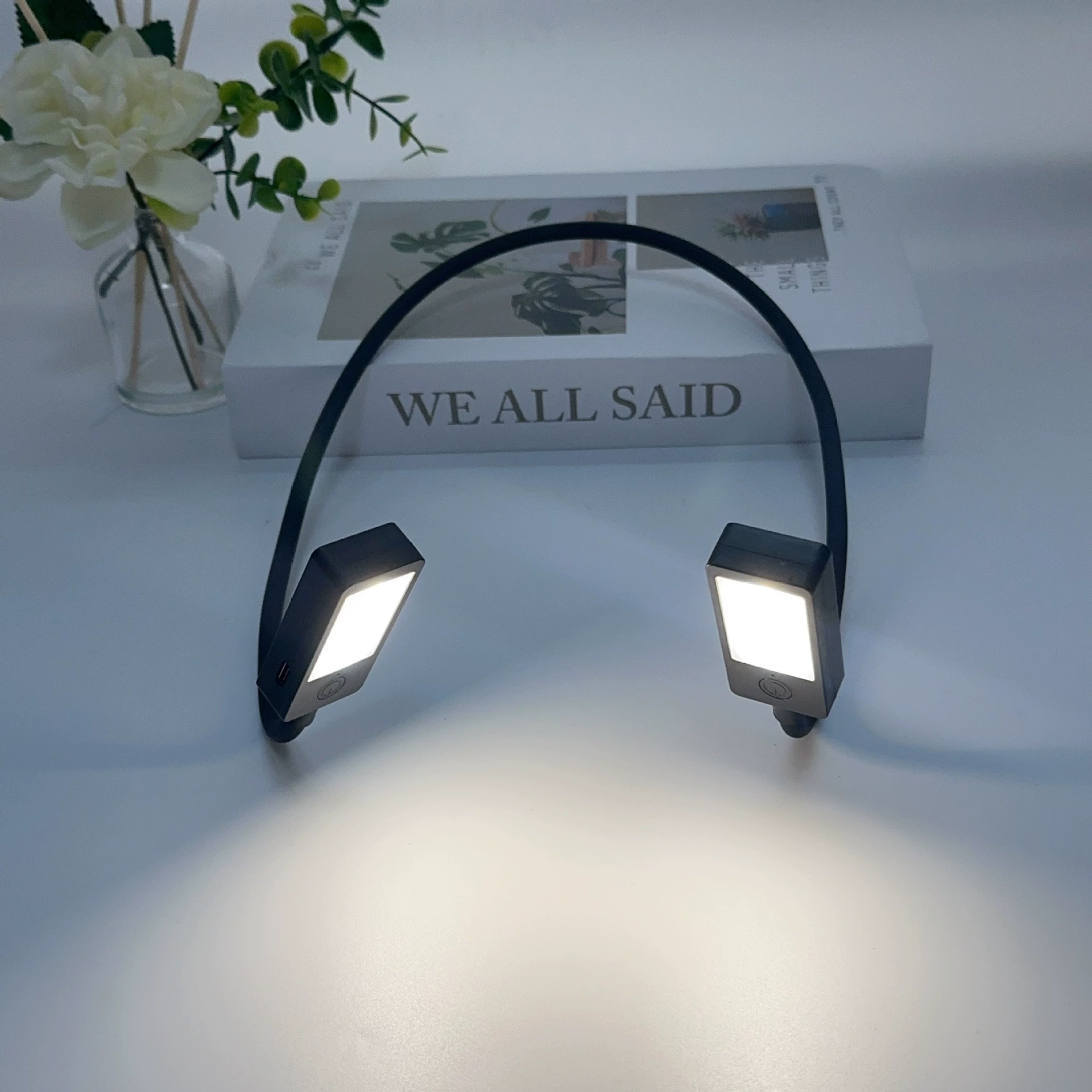 Светодиодный подвесной шейный светильник, USB аккумуляторная лампа для защиты глаз, лампа для чтения, уличная ночная беговая портативная шейная лампа, студенческая светодиодная книжная лампа, трансграничная