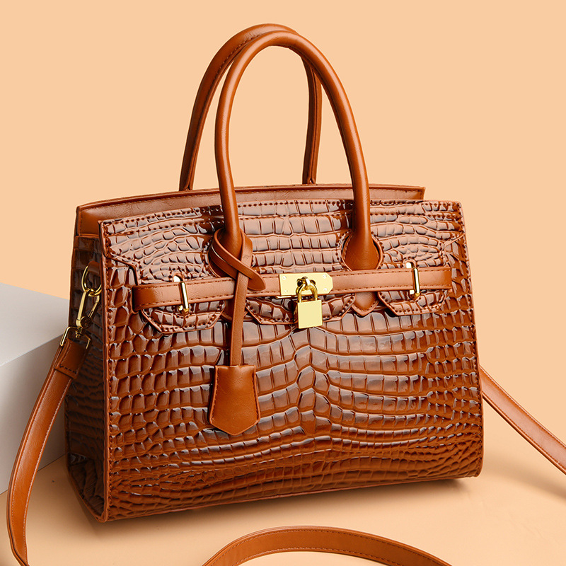 El comercio exterior de Europa y América retro bolso de la moda de moda bolsa de mensajero del hombro de las mujeres de mediana edad bolsa de Diana patrón de serpiente en relieve