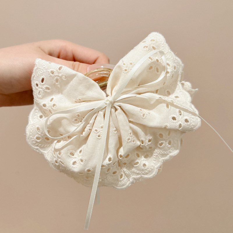 1#Off-white (bottom clip 8cm, overall about 15cm)