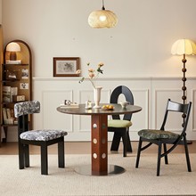 轻奢高级感餐椅餐椅2025新款椅法式复古椅子中古餐桌靠背实木餐椅
