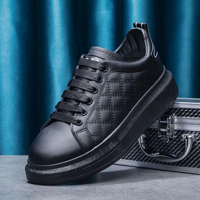 2023 été nouveaux hommes Mc Queen baskets étudiant respirant plate-forme booster chaussures pour hommes polyvalent à la mode blanc chaussures_voghion.com