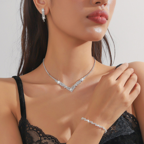 European and American fashion rhinestone full diamond necklace earrings bracelet set Amazon full diamond claw chain rhinestone three-piece set