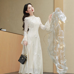 新中式绝美改良旗袍年轻款少女秋季2025新款清冷感修身气质连衣裙