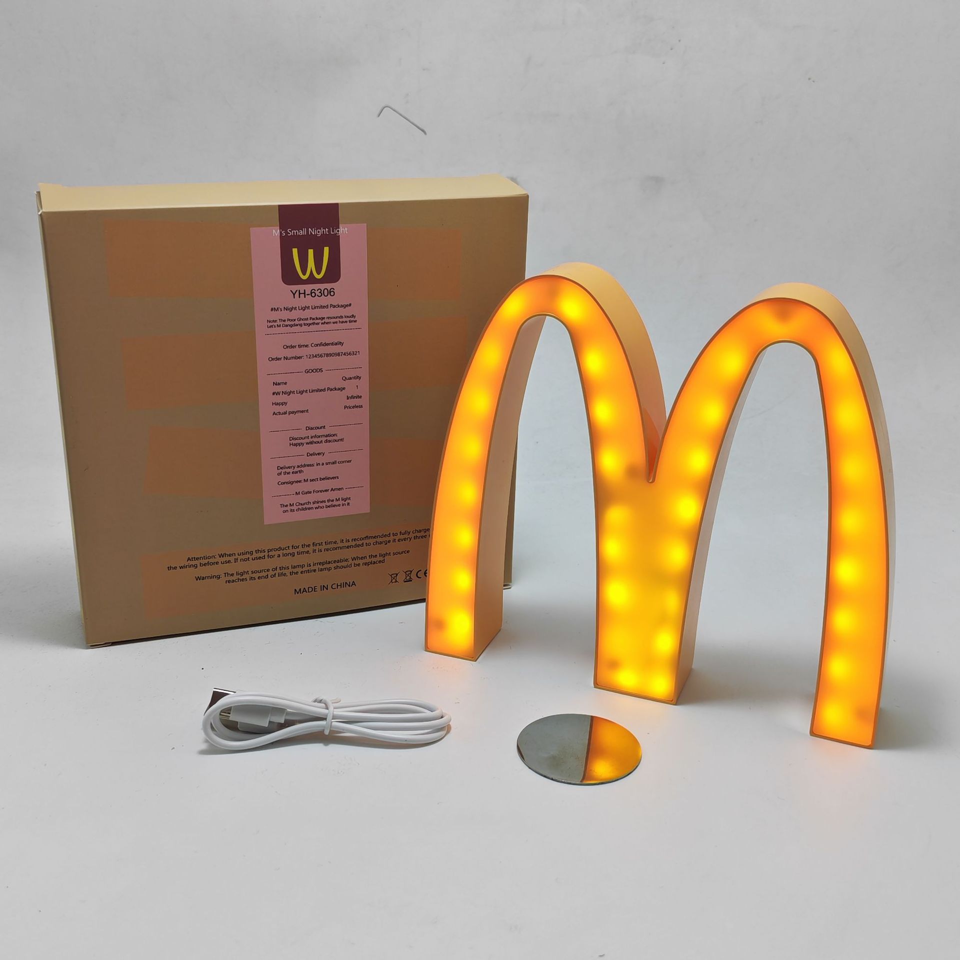 Luz de noche de atracción creativa en línea m recuerde la lámpara de McDonald recargable dormitorio cama de cama de pared lámpara de decoración del hogar m lámpara