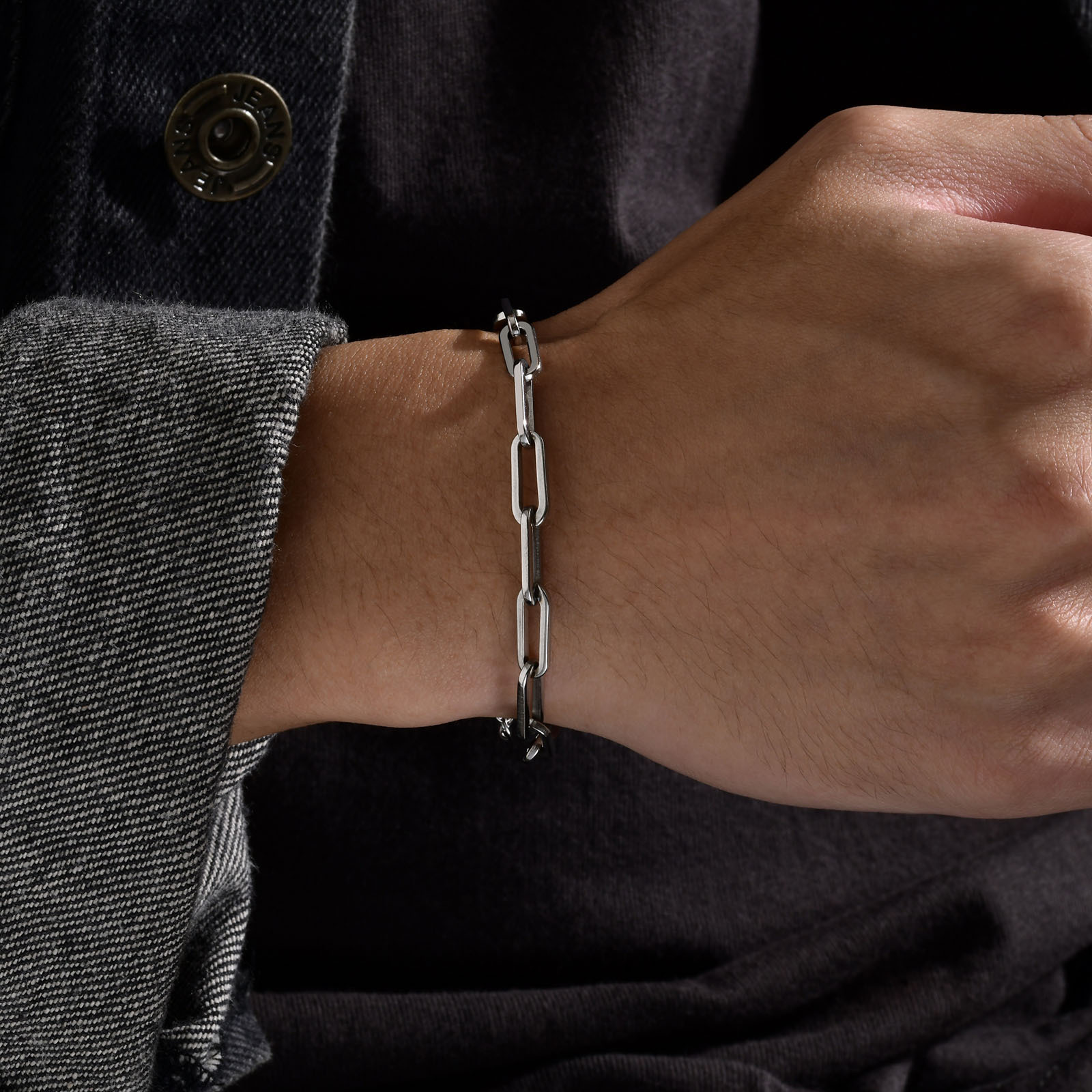 Solid Color Pattern Simple Style Solid Color 201 Stainless Steel Stainless Steel Bracelets In Bulk
