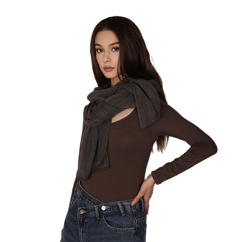 Fabricantes de explosión de alta calidad simple bufandas de cuello de invierno para mujeres engrosadas bufandas de calentamiento con al por mayor