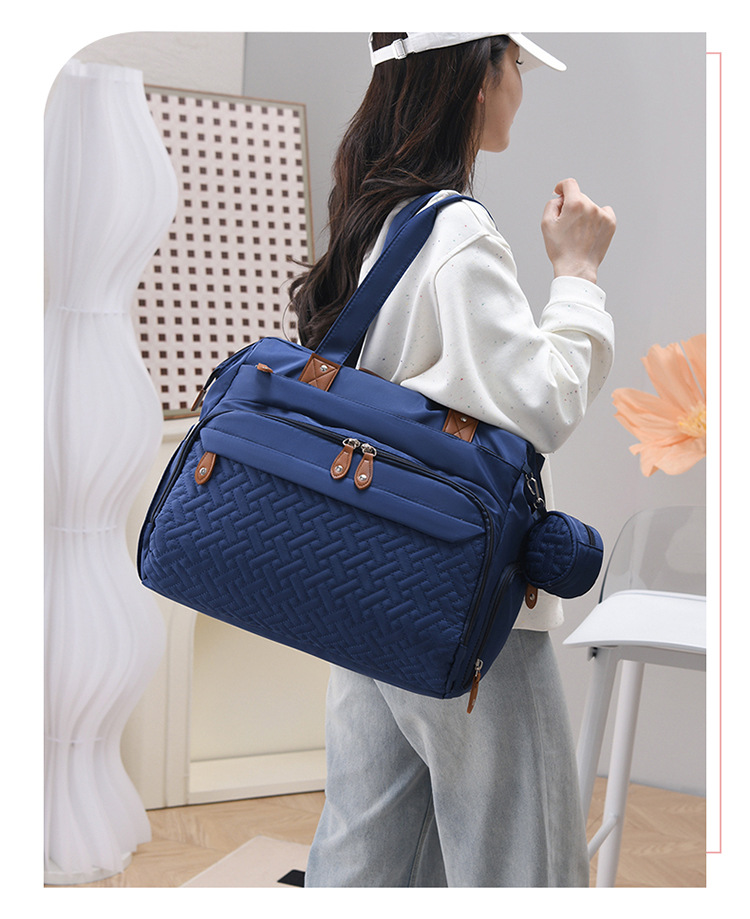 Large-capacity mommy bag, backpack for moms taking kids out, women's casual and versatile backpack, mother and baby bag, fashionable mom bag undefined