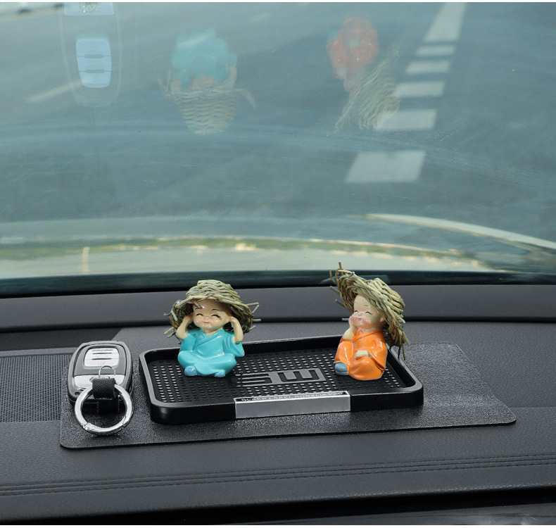Anti-slip mat car car ornaments car storage mat car central control instrument panel mobile phone fixing high temperature resistance