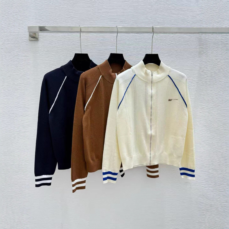 High-End Miu Brand 26 New Model College Style Stand Collar Zip-Up Knit Cardigan Baseball Jacket Knit Top for Women in Stock