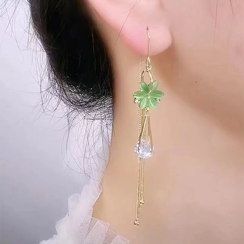 Verde de alta calidad línea de orejas larga temperamento de alta calidad red pendientes rojos para mujeres nuevas marcha super inmortal orejas bordas
