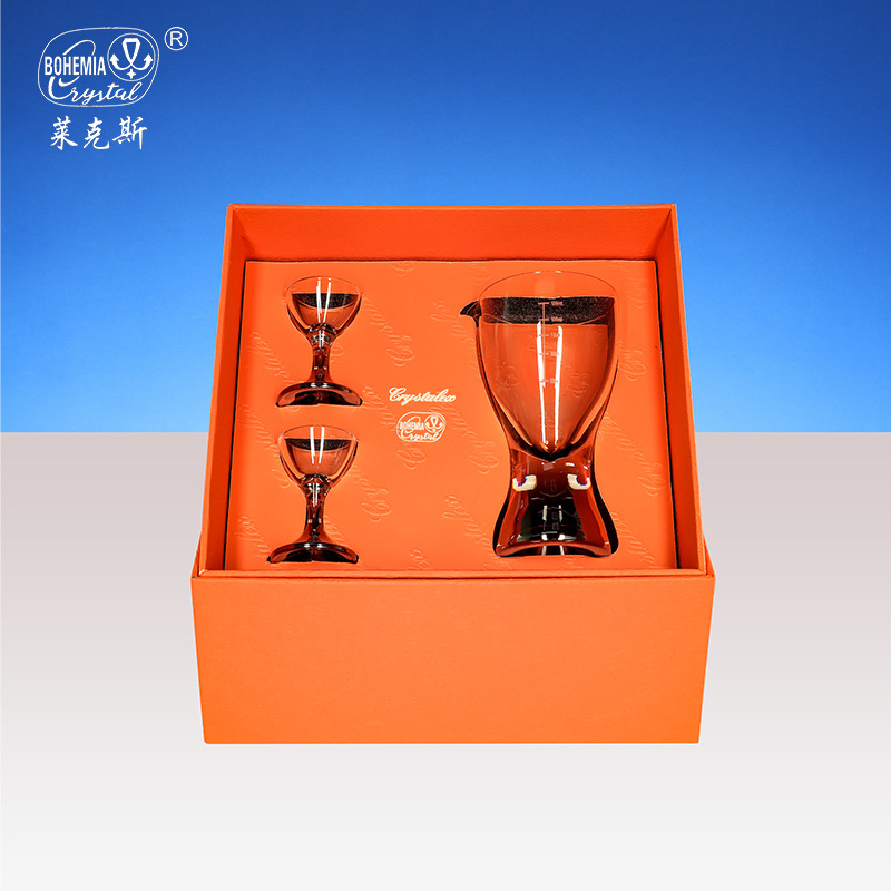 Importación checa de cristal tazas de licor de licor de licor de licor conjunto caja de regalo sin plomo de alta calidad un sorbo de tazas de licor al por mayor