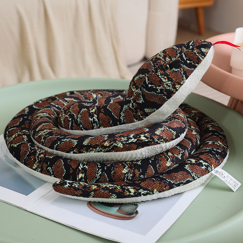 Simulación de muñecas de peluche serpiente cobra muñecas de serpiente falsa pequeña colgante hijo Tong Zodiac regalo de serpiente transfronterizo