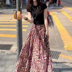 ボヘミアン夏の新しいファッション高級気質レトロロマンチックなハーフスカート半袖セーター