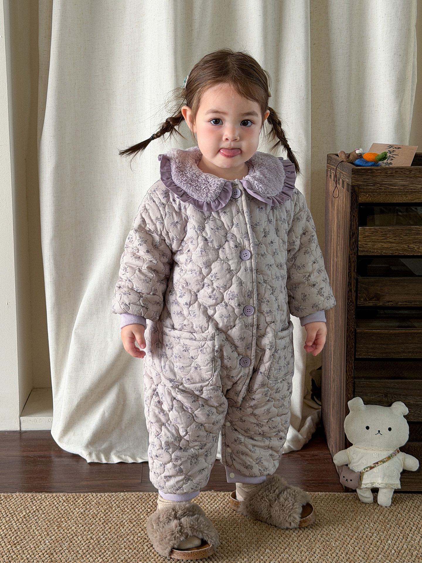 Sugar Pear ropa infantil ropa de invierno ropa de bebé 2025 algodón intercalado baby overcoat ropa de escalada ropa de salida ropa de pijama para niños