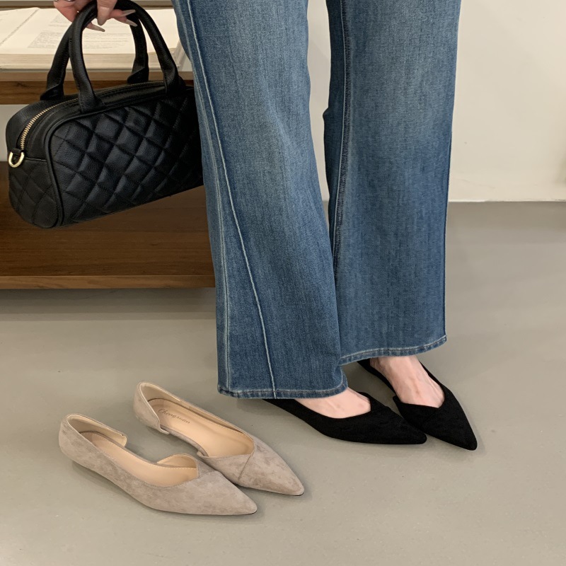 法式小众绒面尖头晚晚单鞋女2025年新款百搭不累脚坡跟通勤奶奶鞋