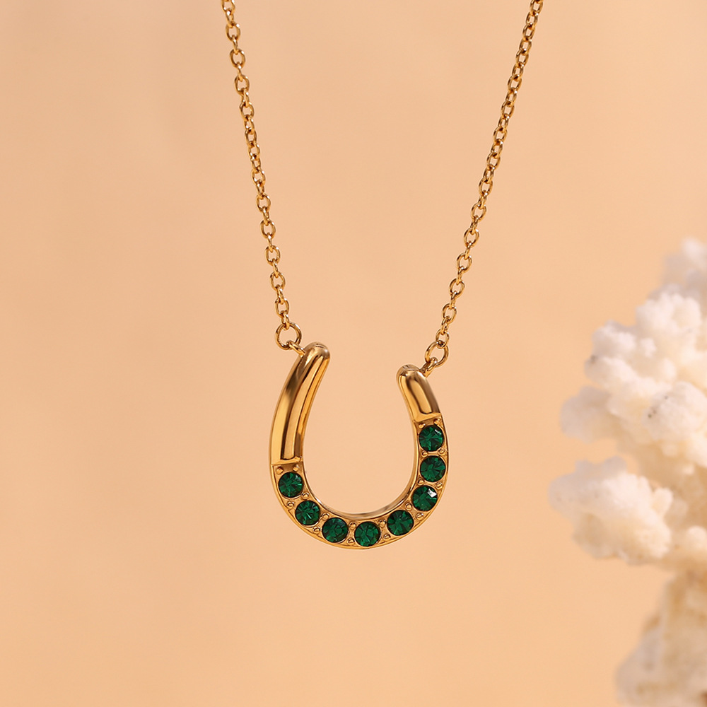 Green Zircon Inlaid U-shaped Stainless Steel Necklace