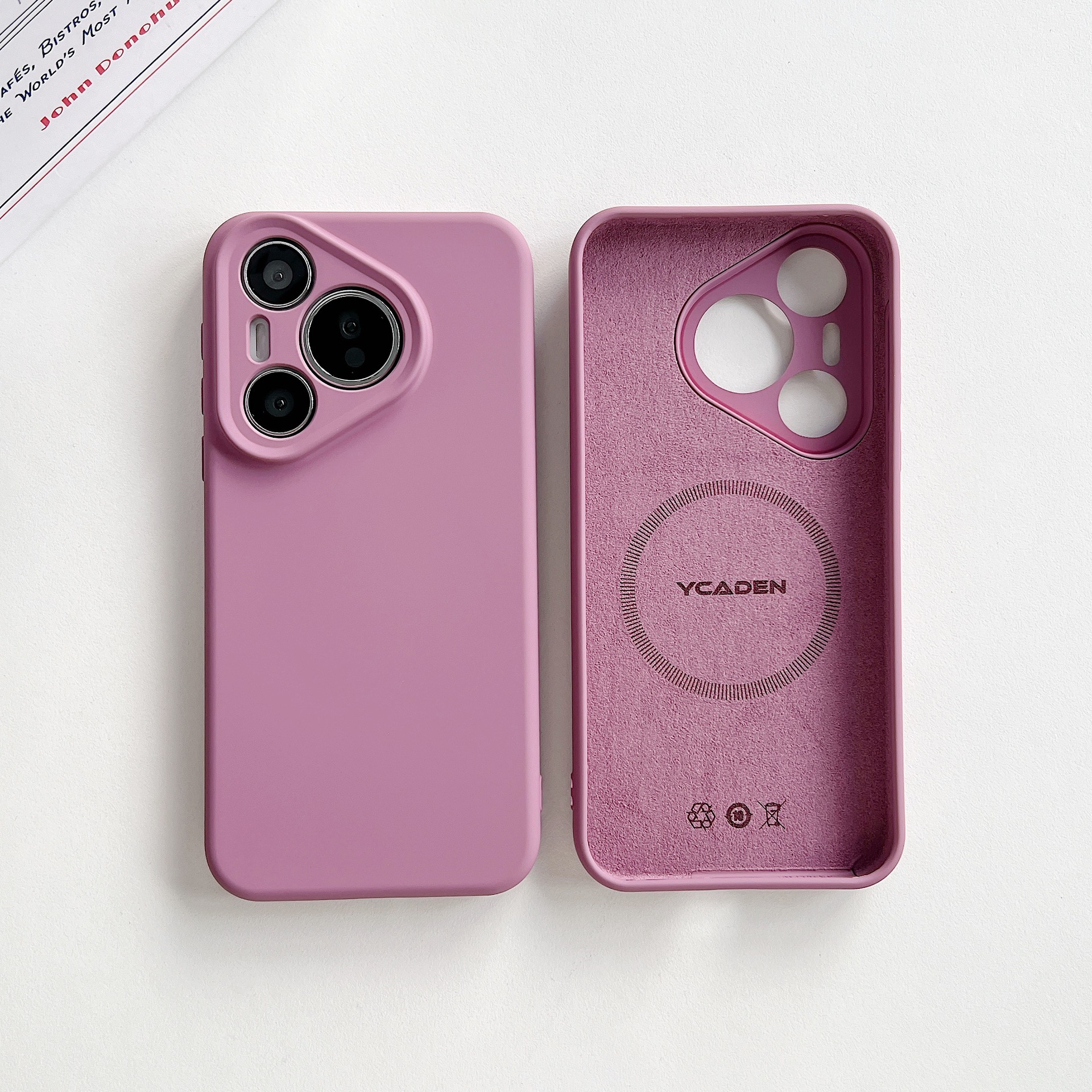 Blackcurrant + [magnetic suction]