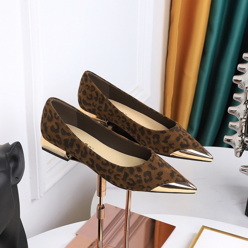 83921 European and American Style Fashionable Pointed Toe Shallow Mouth Flat Heel Women's Shoes Iron Toe Pedicure Suede Leopard Print Comfortable Low Heel Shoes