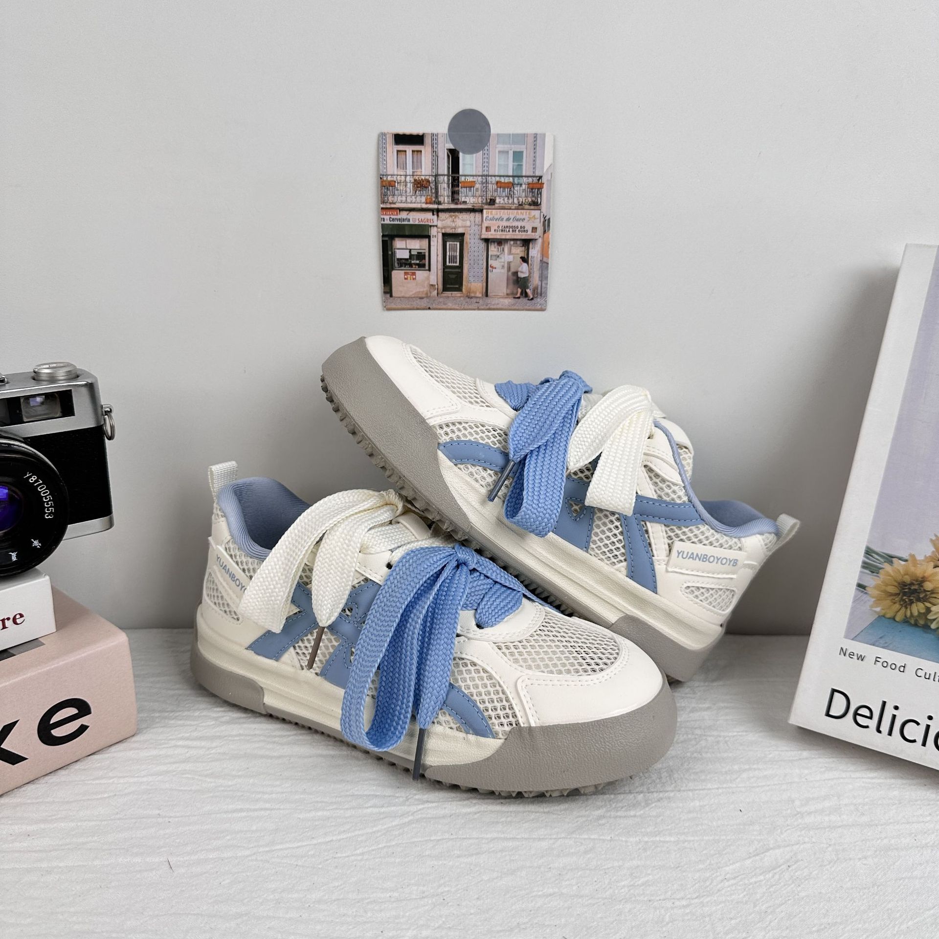 Yuanbo Xiaozhong zapatos de entrenamiento alemán transpirables para mujer 2025 verano nuevo estilo malla deportes ocio todo fósforo zapatillas de deporte chic