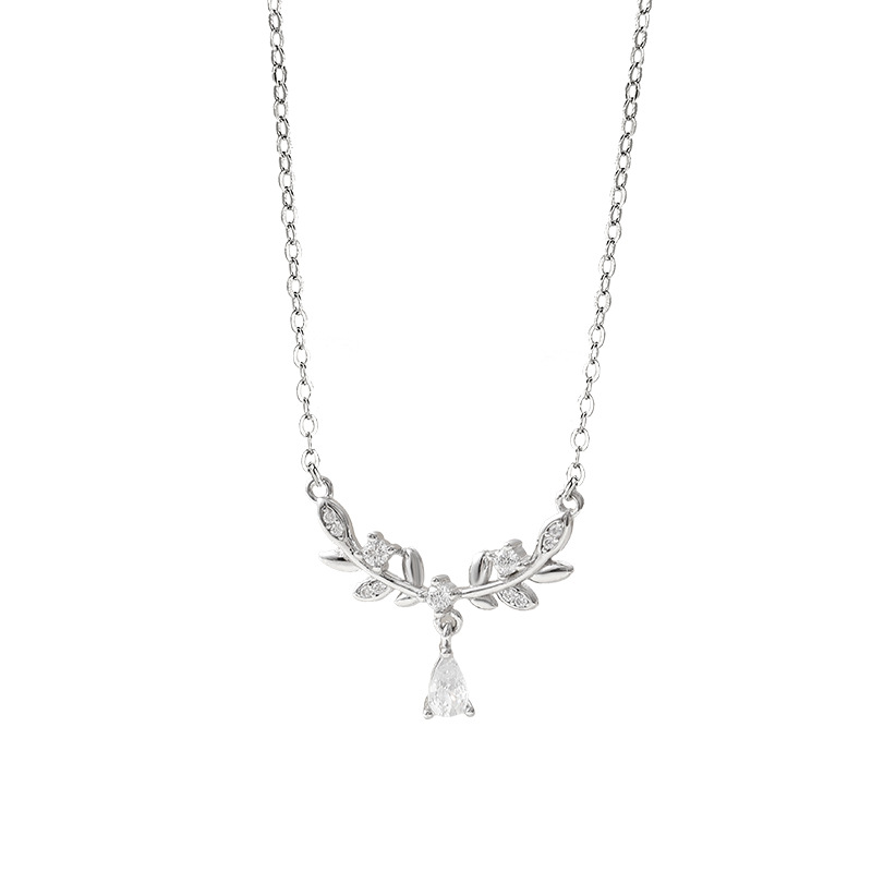 Brand necklace