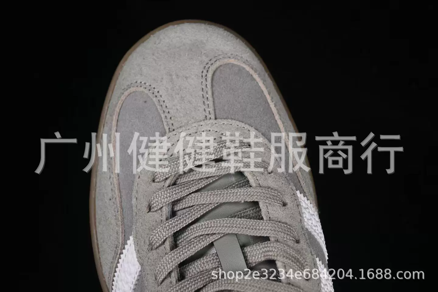 Всесезонные кроссовки Adidas для мужчин и женщин с площадкой, обувь Jianjian Guangzhou кампус клубника медведь красно-белый, плоская замена Maillard