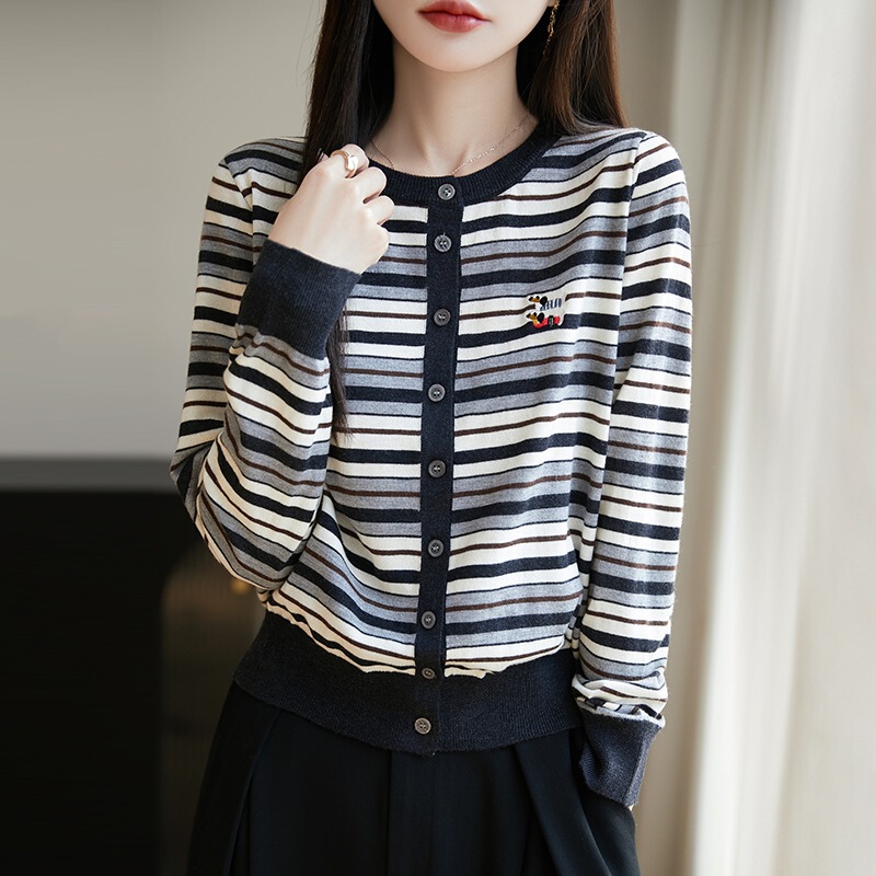 Spring and summer women's new sweater mulberry silk wool blended embroidered cardigan round neck striped contrast color top wholesale