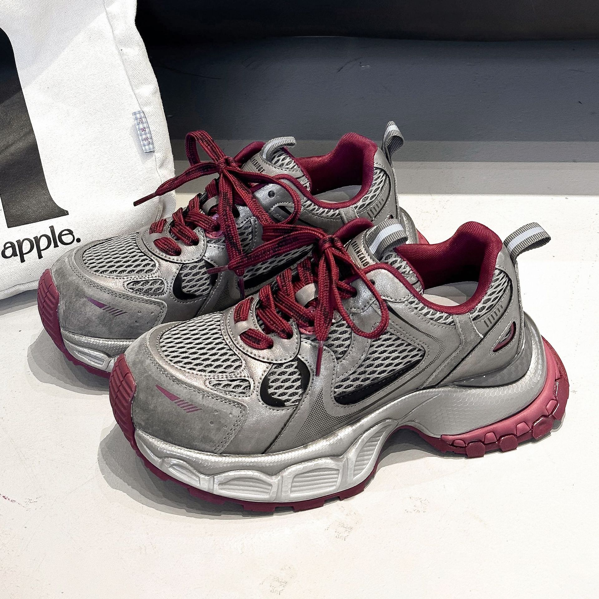 Genuine Leather Dad Shoes for Women 2025 Autumn Popular Versatile Thick-Soled Internet Celebrity Super Hot Foot-Showing Niche Sports Casual Shoes Trend